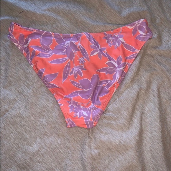 Forever 21 Floral Pattern Bikini Bottom M - Picture 2 of 3